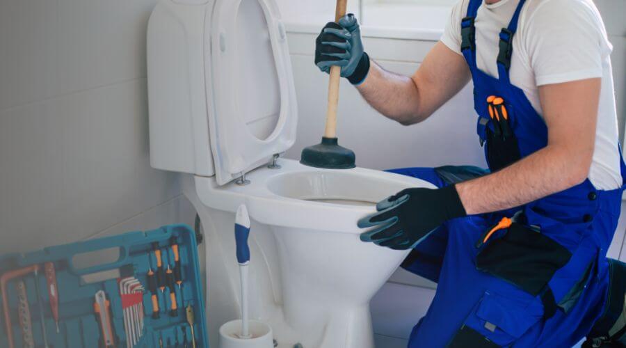 Expert burst pipe repair services in Amberg, WI